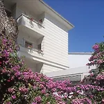 Hotel Ascot Bueyuekada Adalar