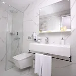Hotel Ascot Bueyuekada