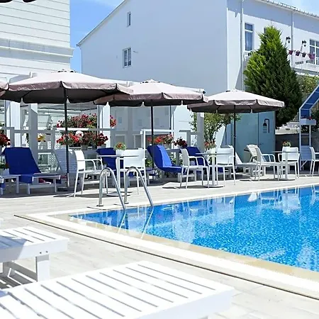 Hotell Ascot Bueyuekada 4*
