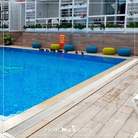 Ascot Bueyuekada 4* Adalar