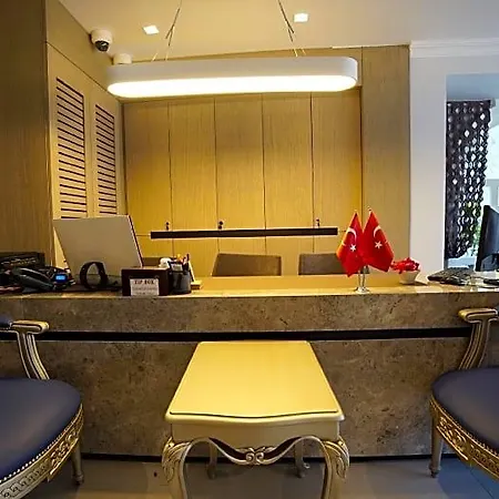 Hotell Ascot Bueyuekada