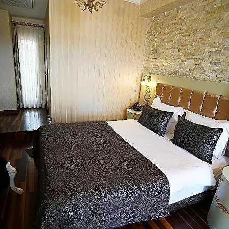 Hotel Ascot Bueyuekada Adalar
