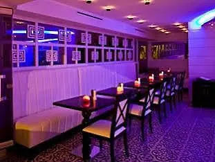 Ascot Bueyuekada Hotel 4*