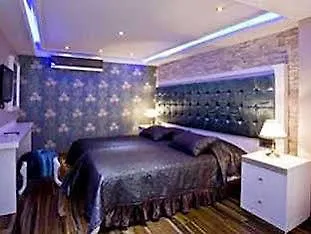 Hotel Ascot Bueyuekada 4*