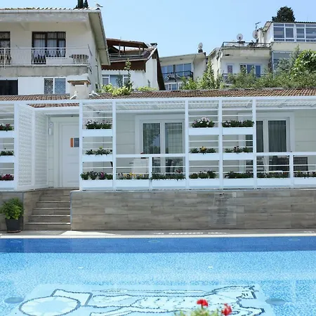 Hotel Ascot Bueyuekada Adalar