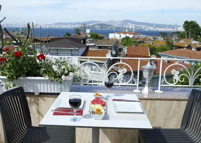 Szálloda Ascot Bueyuekada 4*