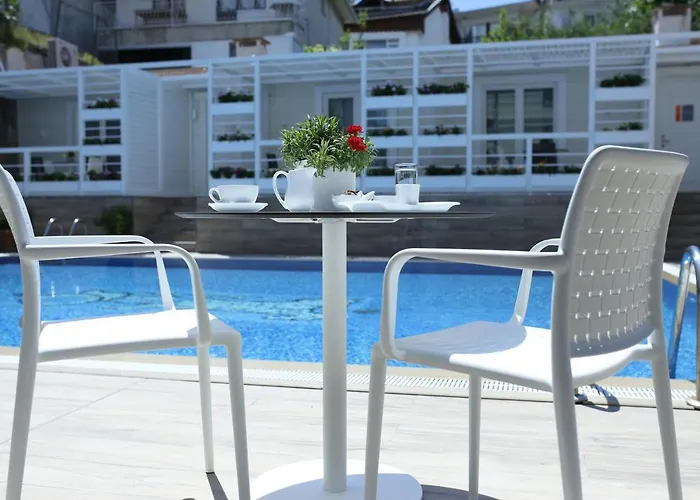 Szálloda Ascot Bueyuekada